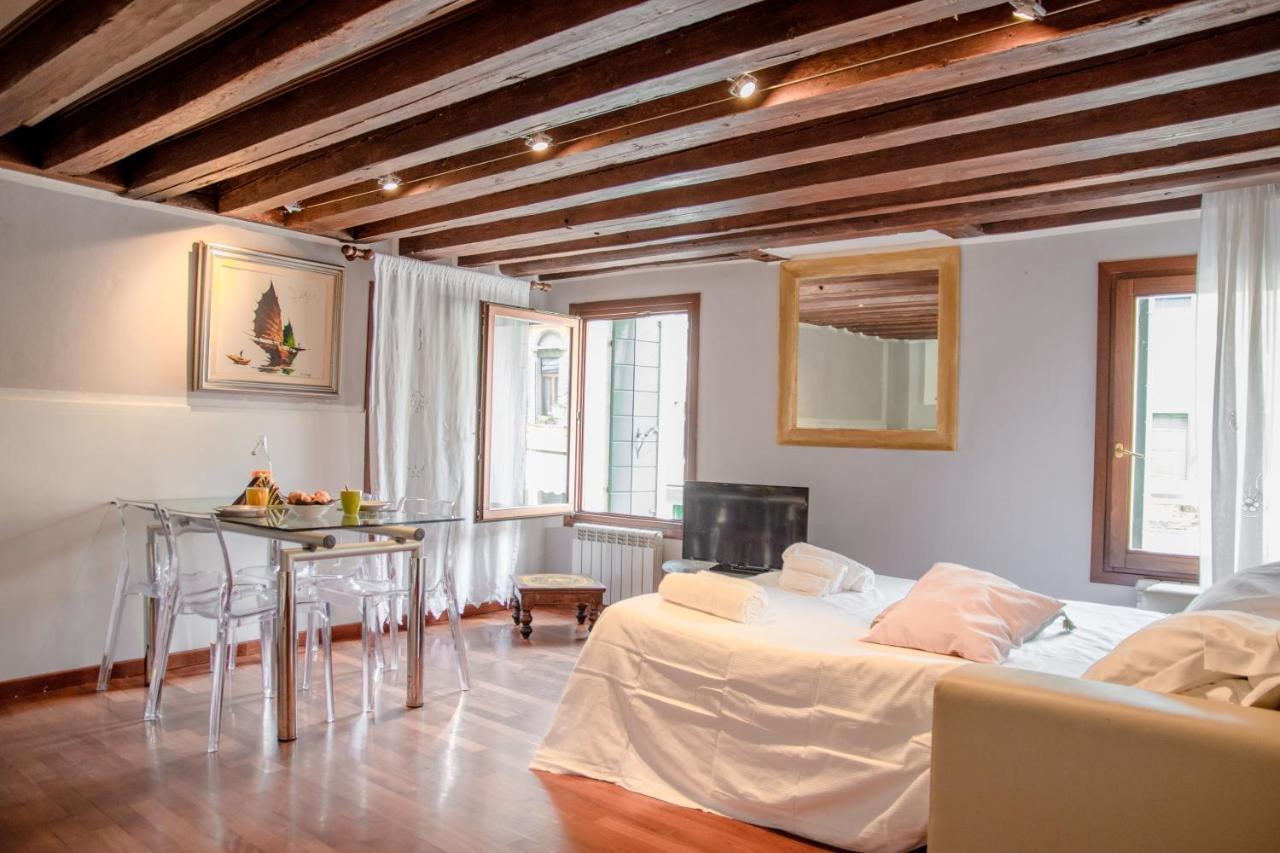 Appartamenti Superior In Via Garibaldi By Bricola Apartments Wenecja Zewnętrze zdjęcie