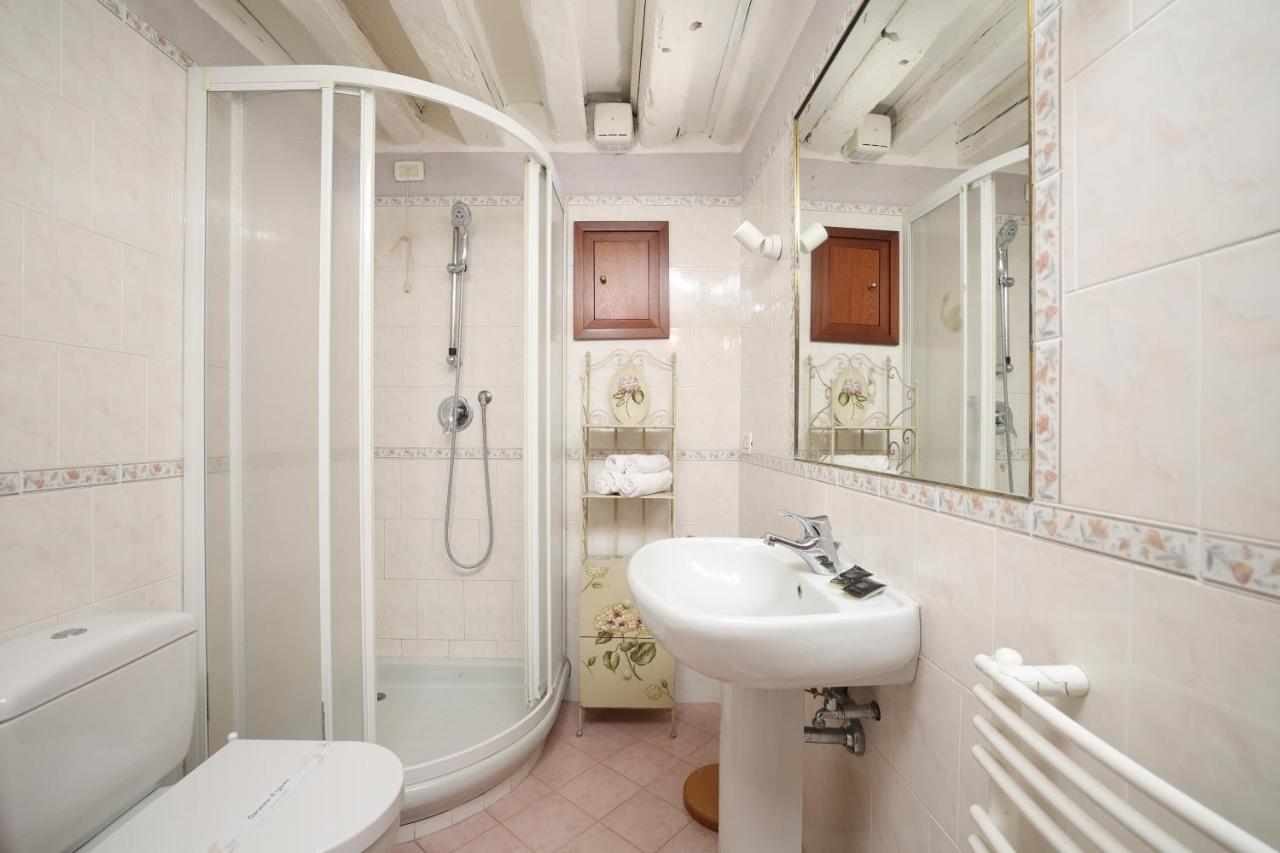 Appartamenti Superior In Via Garibaldi By Bricola Apartments Wenecja Zewnętrze zdjęcie